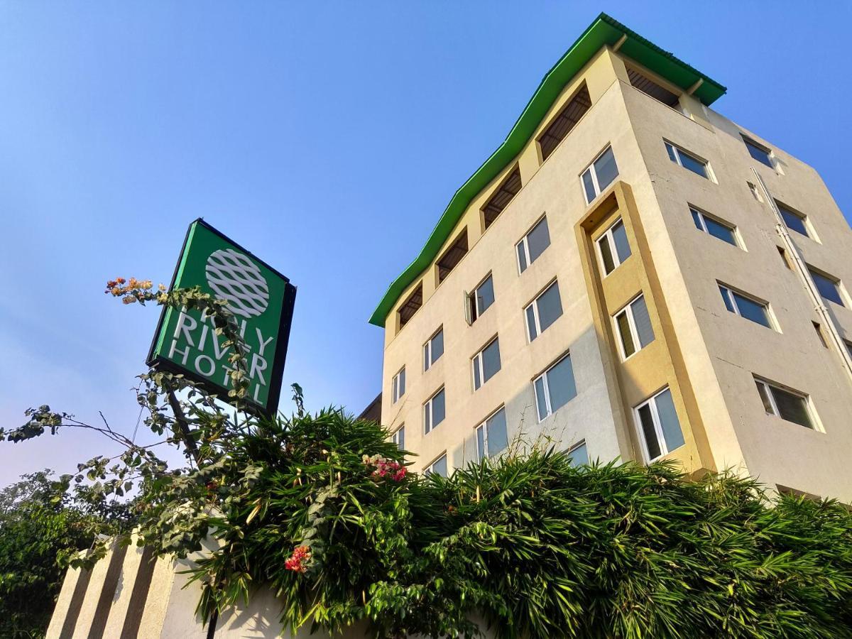 Holy River Hotel Rišikéš Exteriér fotografie